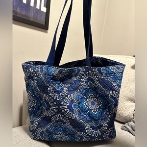 Vera Bradley Grand Tote Bag